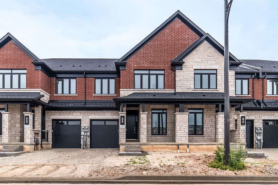 88 Valley Trail Place, Hamilton, ON L8B 2A2