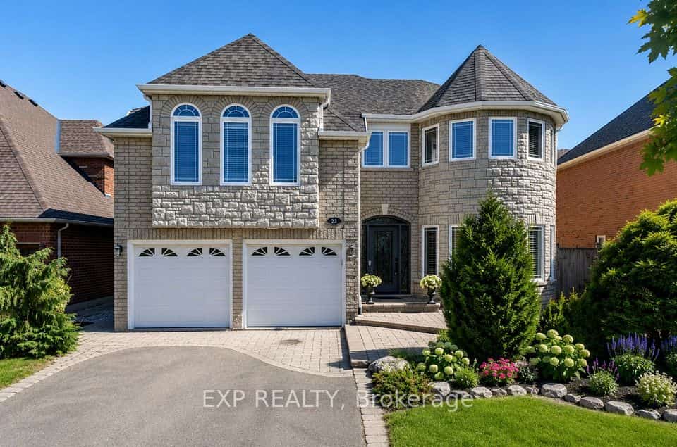 16 Curry Crescent, Halton Hills, ON L7G 5L4