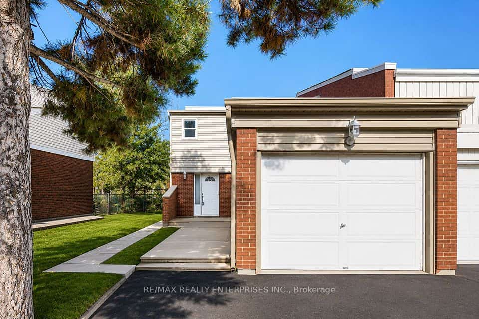 3446 Ash Row Crescent, Mississauga, ON L5L 1K4