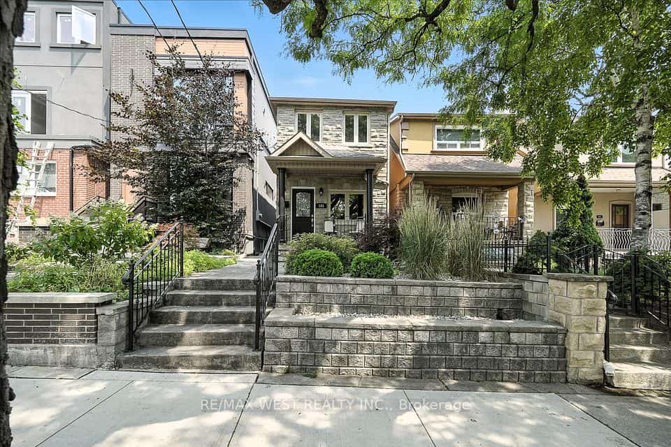 165 Caledonia Road, Toronto, ON M6E 4S8
