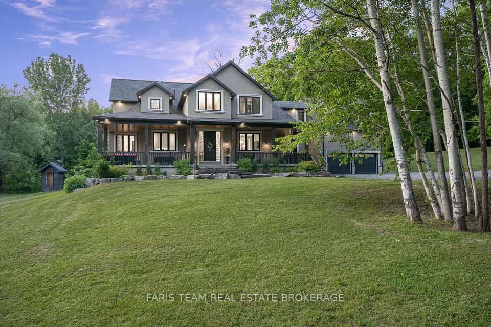 400 Lloyd's Lane, King, ON L7B 0E4