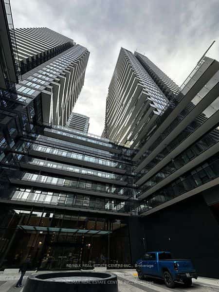 117 Broadway Avenue #306, Toronto, ON M4P 1V3