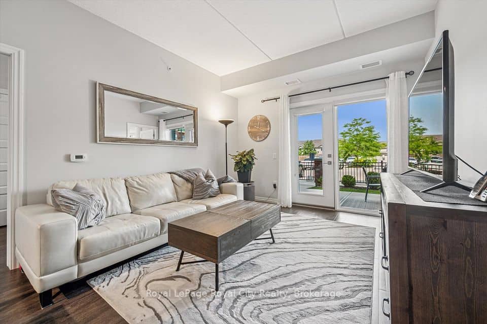 35 Kingsbury Square, Guelph, Guelph