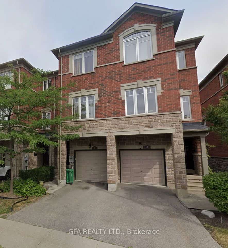 2600 GLENGARRY Road #9, Mississauga, ON L5C 0A2