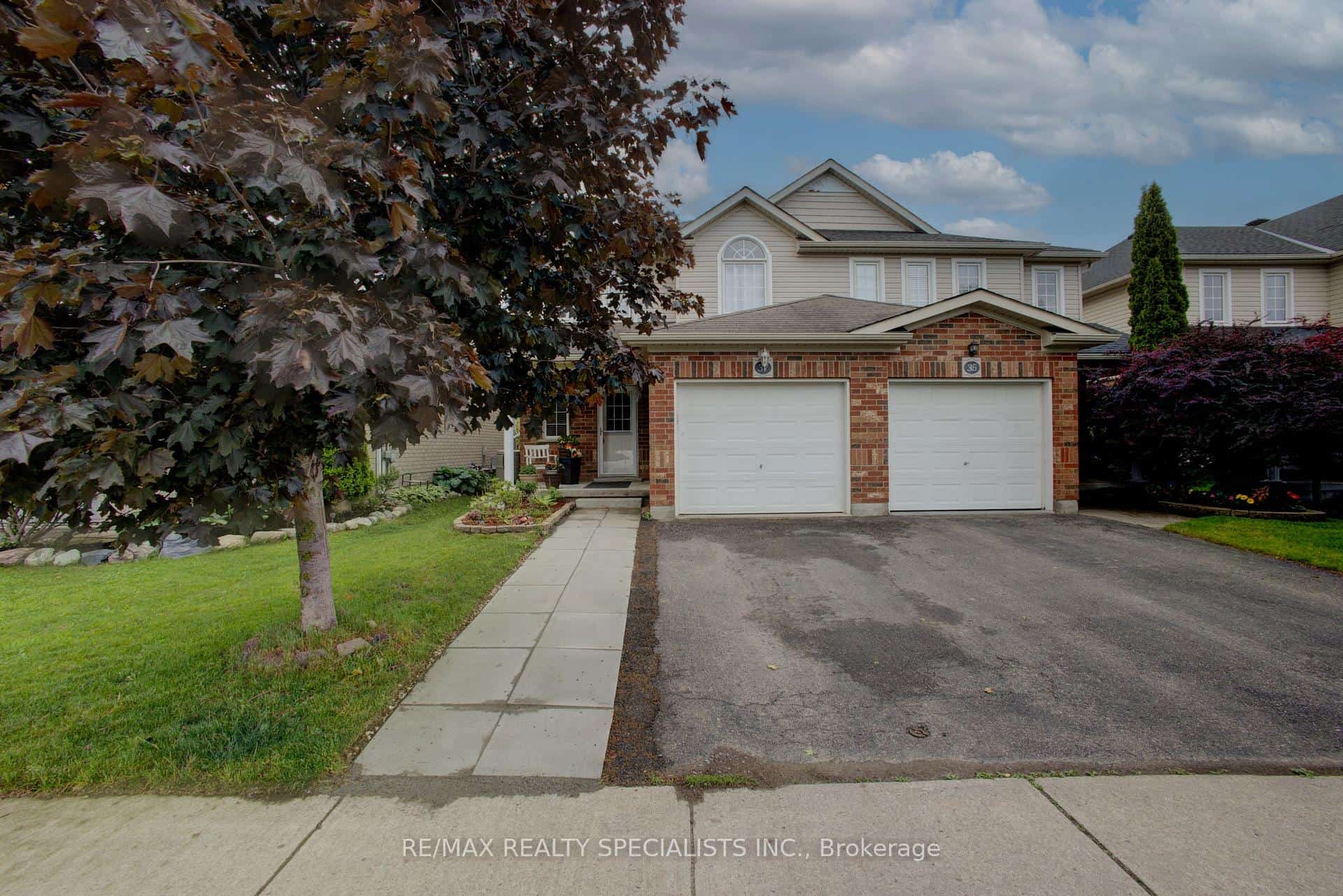 37 Edwards Street, Guelph, ON N1E 0B8