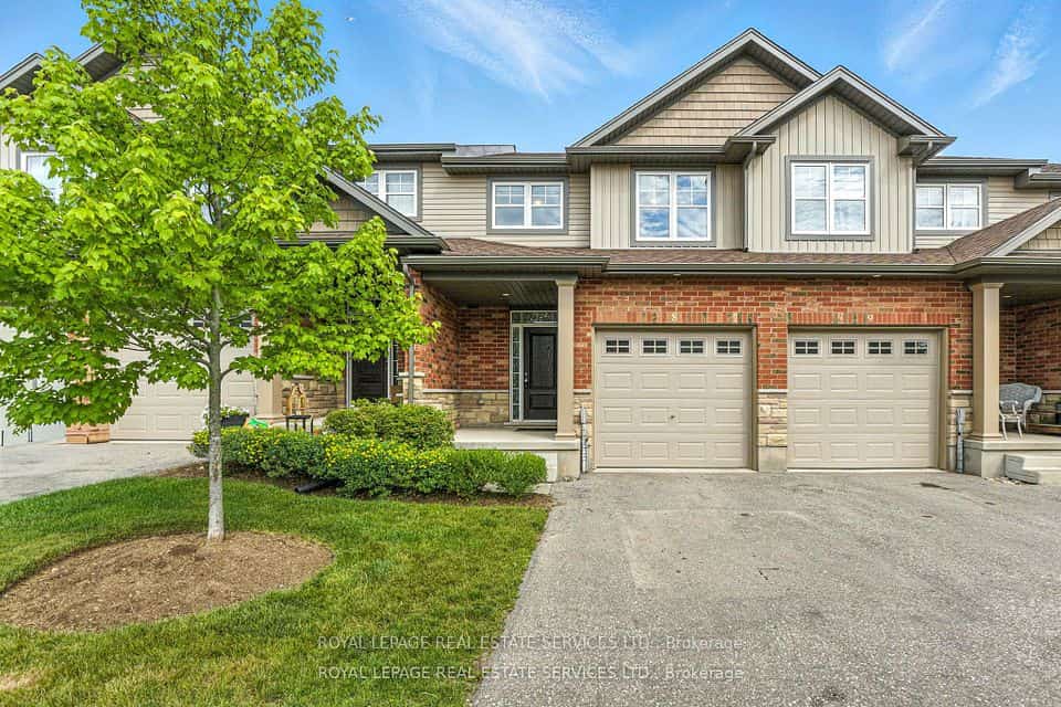 22 Marshall Drive #8, Guelph, ON N1E 0M9