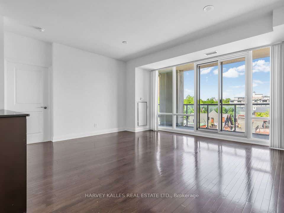 1 Bedford Road #421, Toronto, ON M5R 2J7