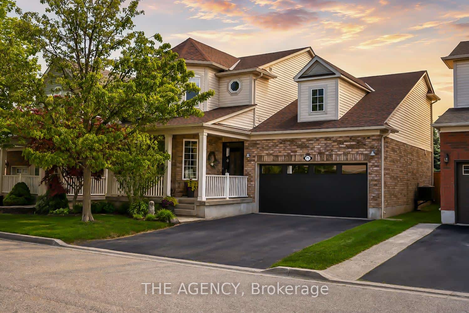 71 Dellgrove Circle, Cambridge, ON N1T 2J9