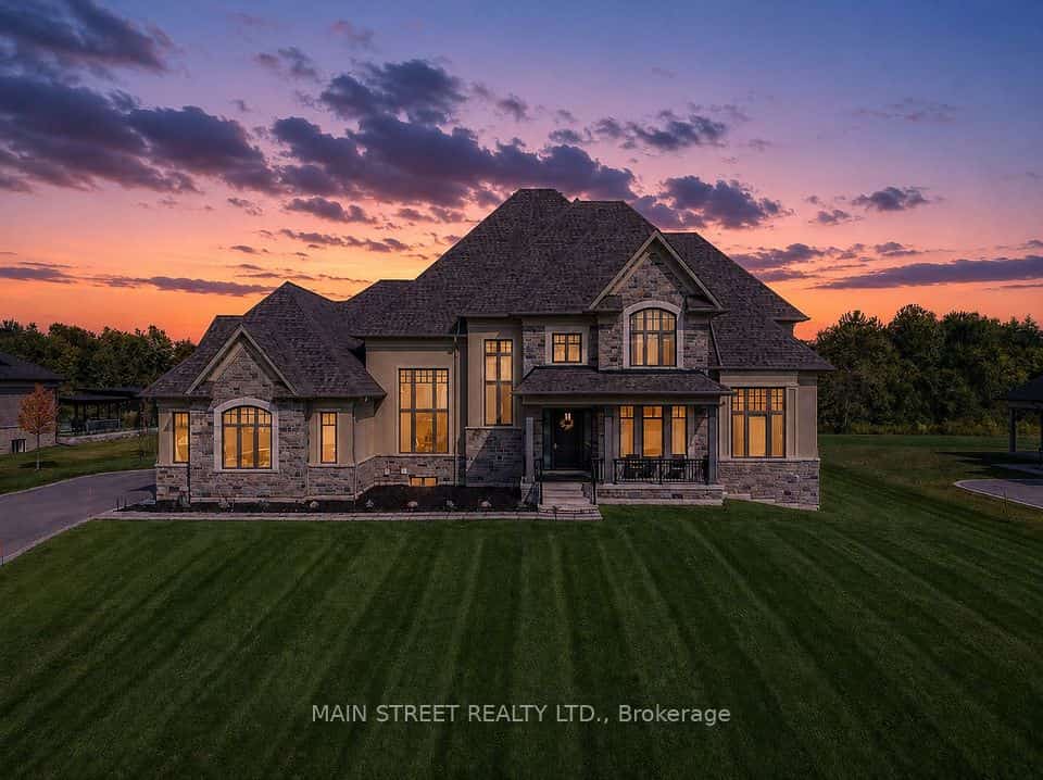 21 Dexshire Drive, Ajax, ON L1Z 0T8