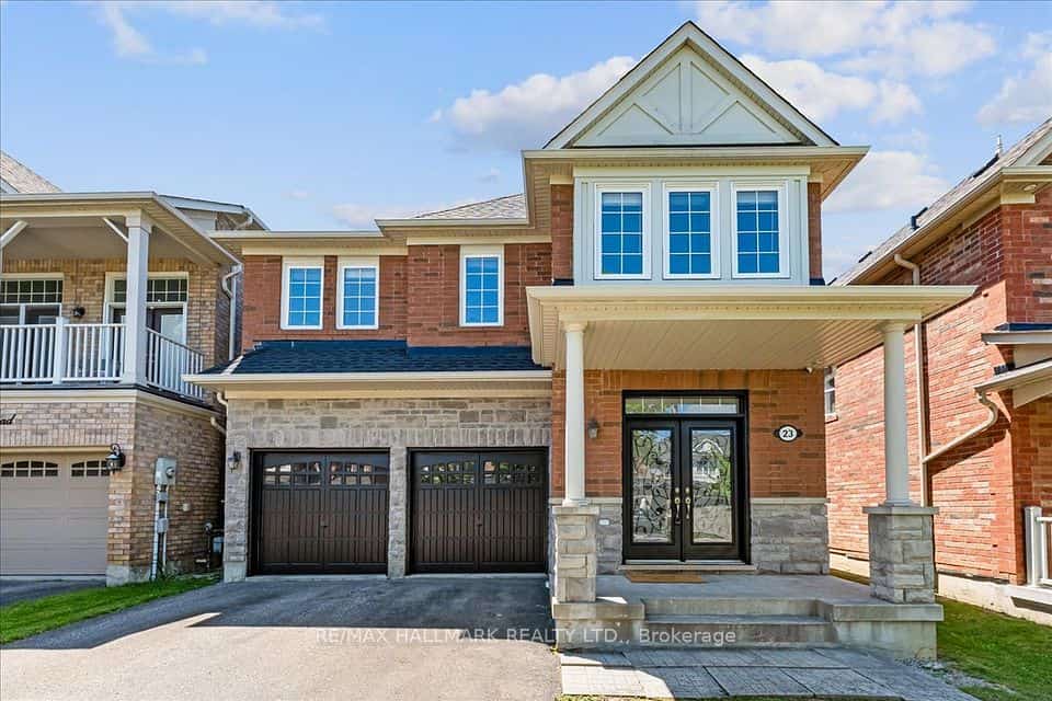 23 Clamerten Road, Whitchurch-Stouffville, ON L4A 0E8