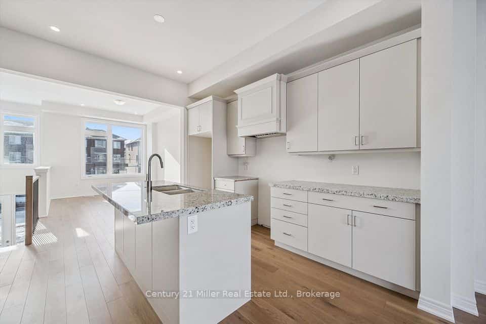3199 Sixth Line, Oakville, ON L6H 0V8