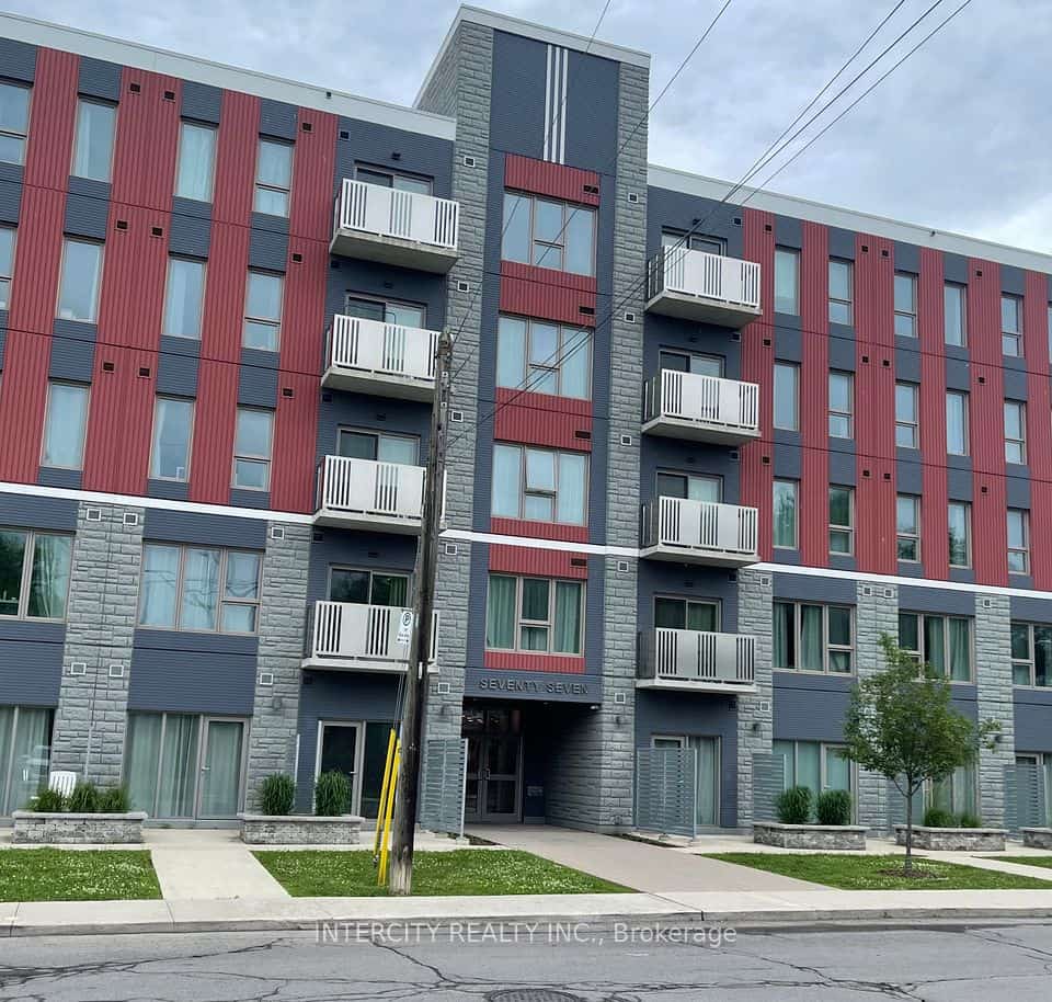 77 Leland Street #425, Hamilton, ON L8S 3A1