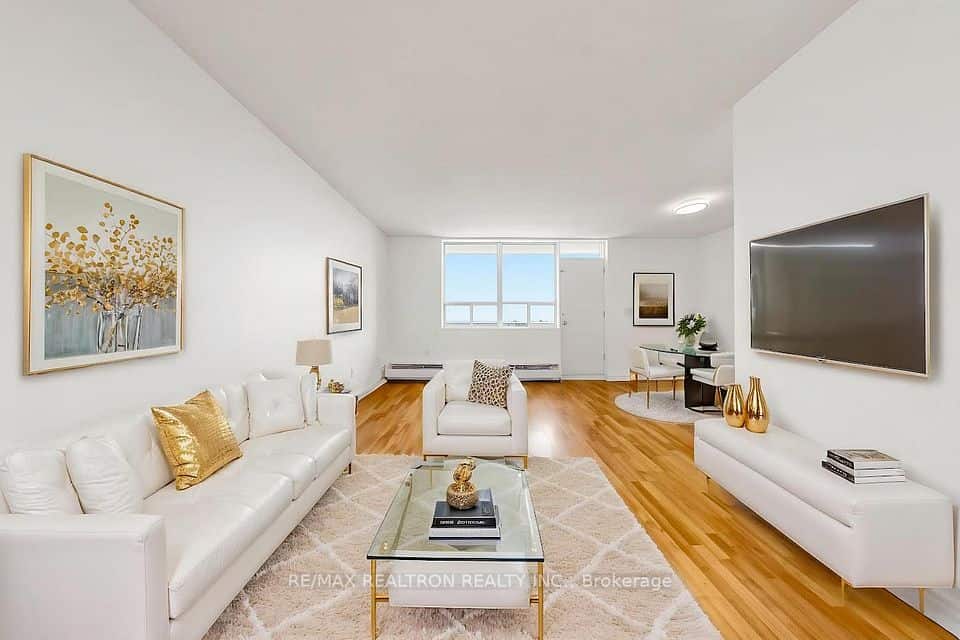 3145 Queen Frederica Drive, Mississauga