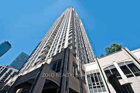 763 Bay Street #4703, Toronto, ON M5G 2R3