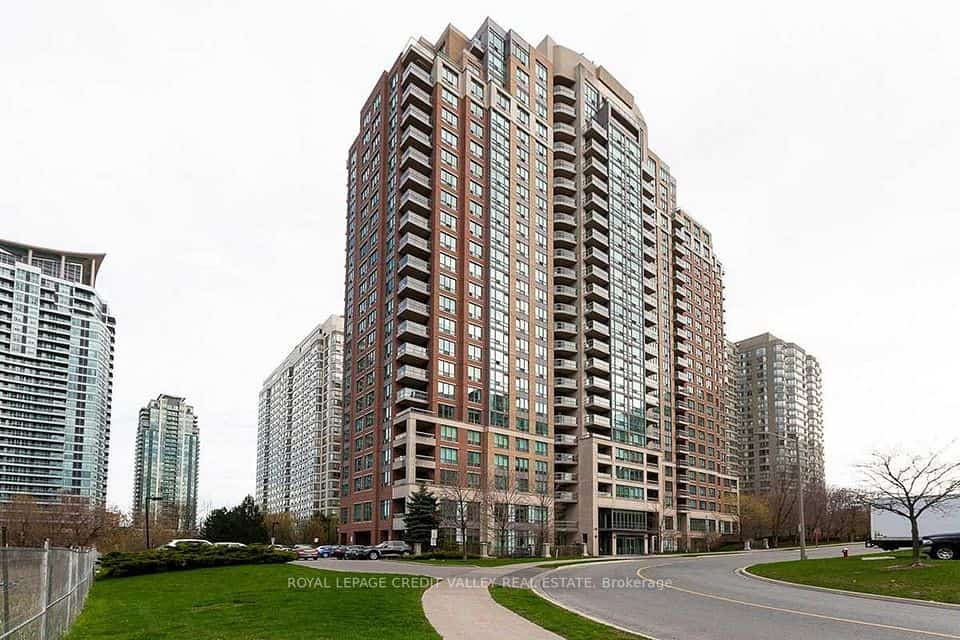 156 Enfield Place #2205, Mississauga, ON L5B 4L8