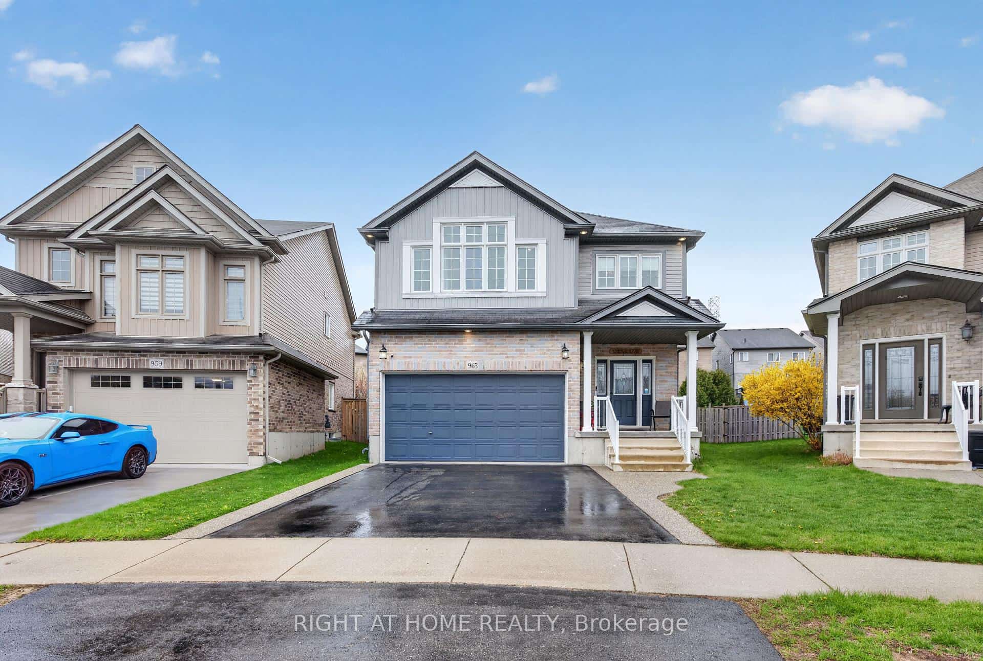 963 Bianca Court, Kitchener, ON N2R 0A5