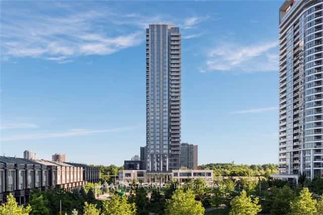 255 Village Green Square #1905, Toronto, ON M1S 0L7