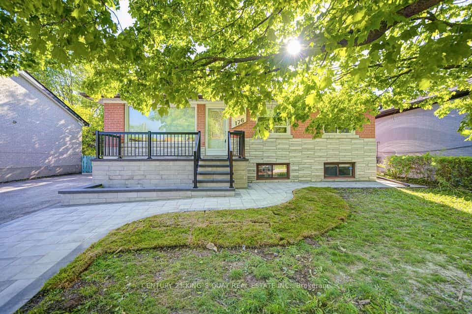 176 Felix Road, Richmond Hill, ON L4C 3M9