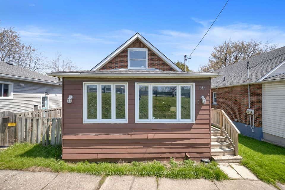 741 Ritson Road S, Oshawa, ON L1H 5L2