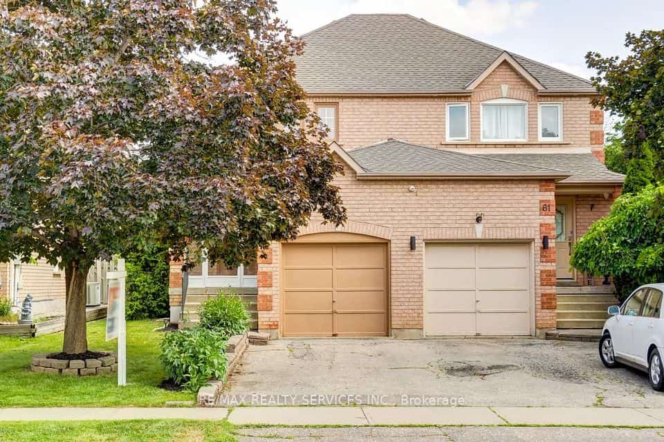 63 Herkes Drive, Brampton, ON L6Y 5B2