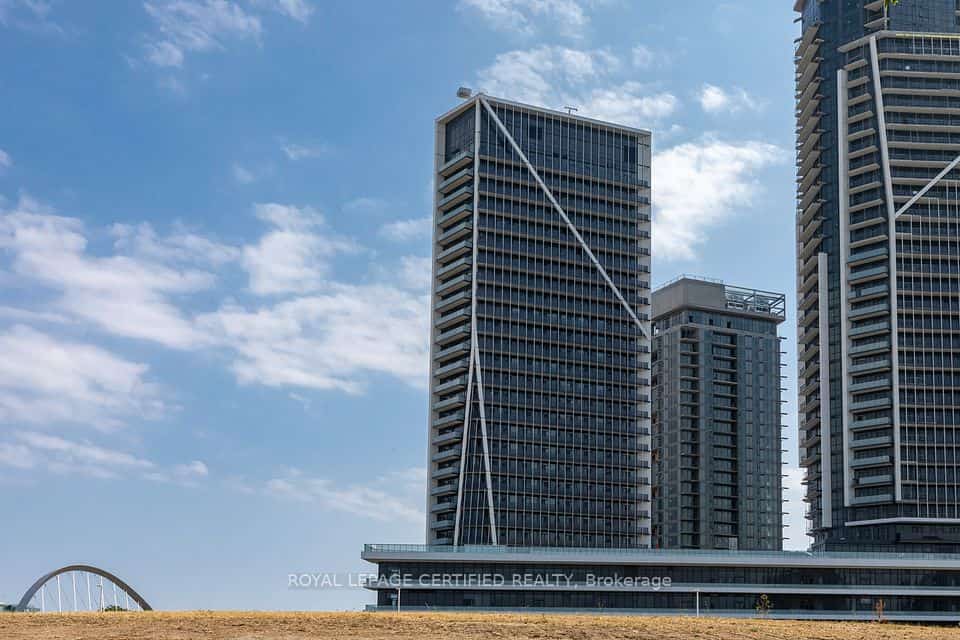 30 Ordnance Street #1112, Toronto, ON M6K 0C9