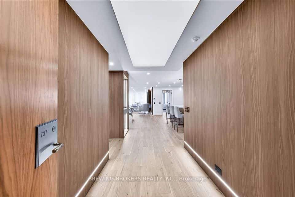 3600 Yonge Street #737, Toronto, ON M4N 2N6