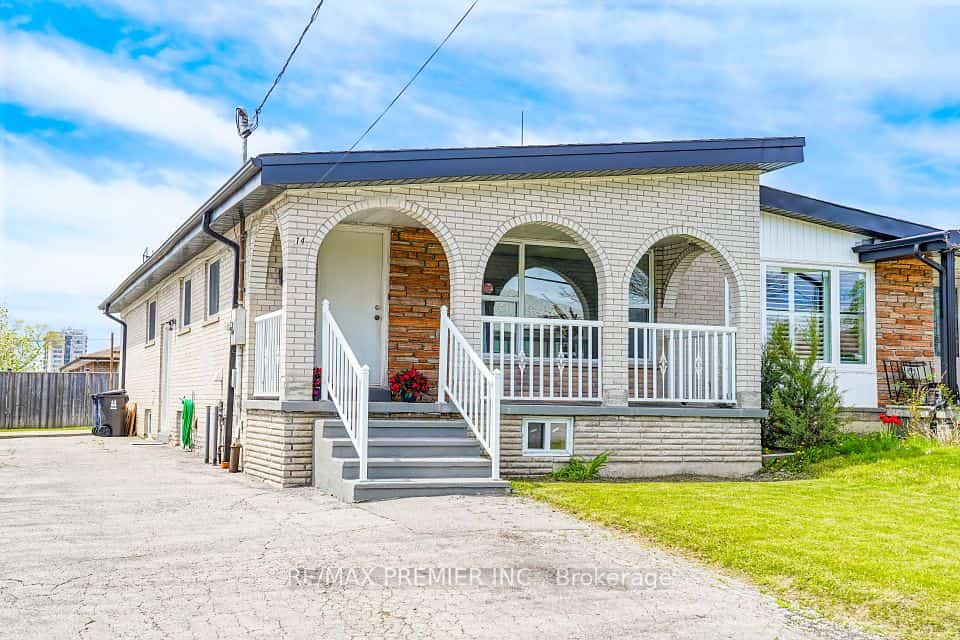 14 Yatescastle Drive, Toronto, ON M3L 2B8