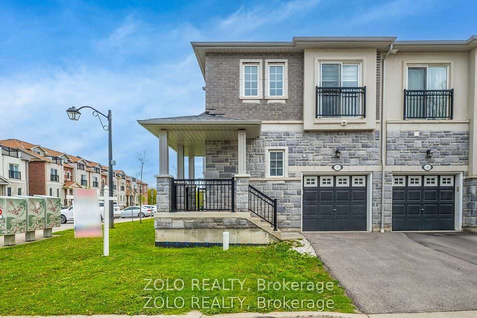 37 Prospect Way, Whitby, ON L1N 0L4