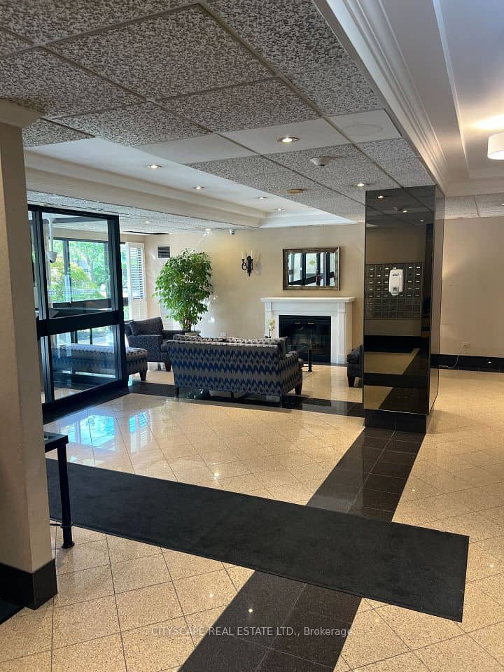1300 Mississauga Valley Boulevard, Mississauga