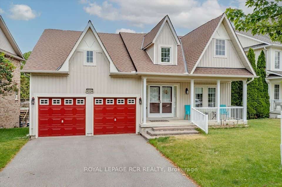 332 King Street, East Gwillimbury, ON L0G 1M0