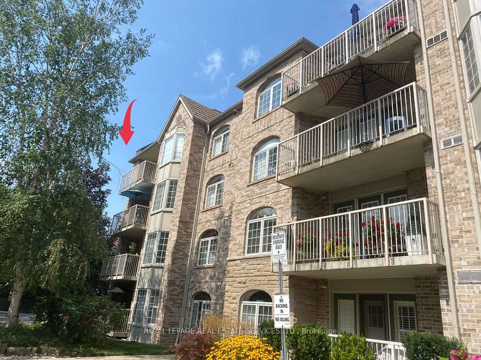 216C Plains Road West Road W #402, Burlington, ON L7T 4L1