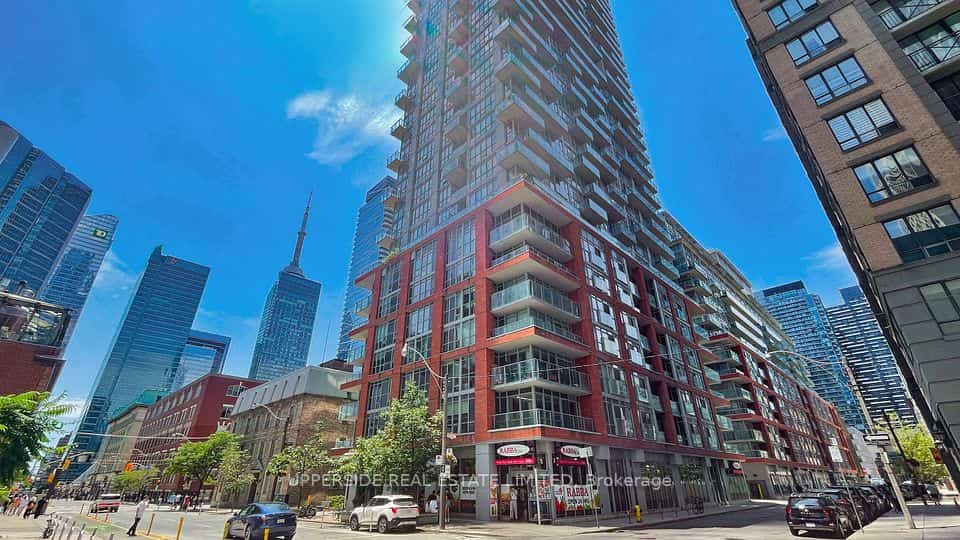 Boutique II, Toronto