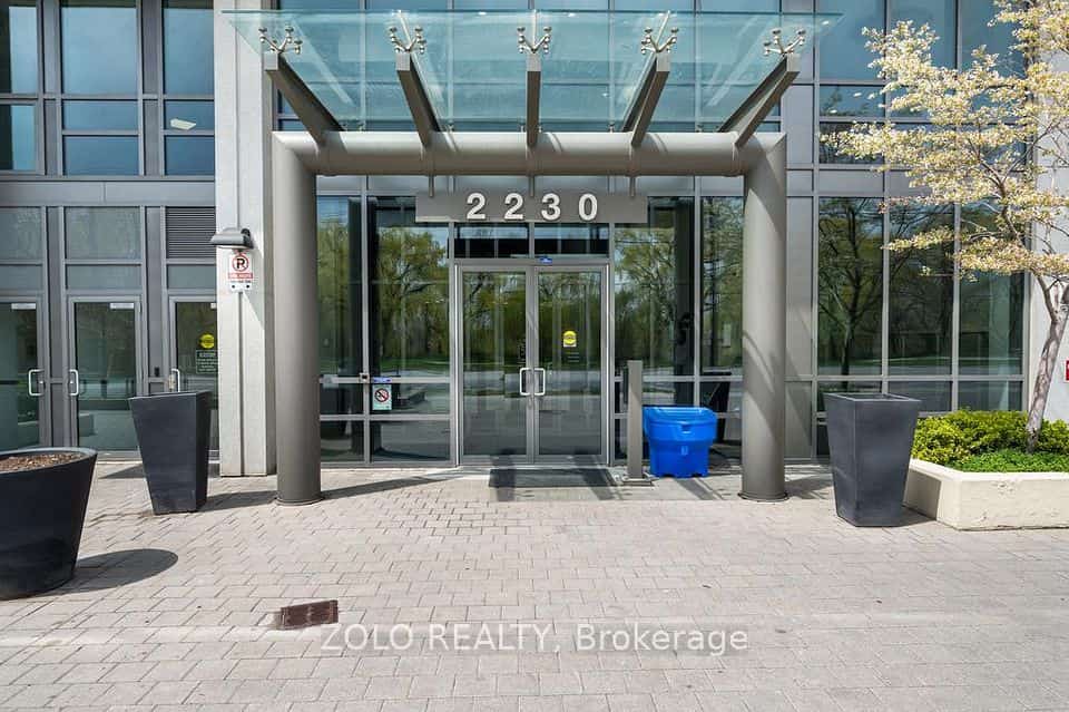 2230 Lake Shore Boulevard W #3802, Toronto, ON M8V 0B2