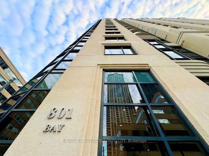801 Bay Street, Toronto