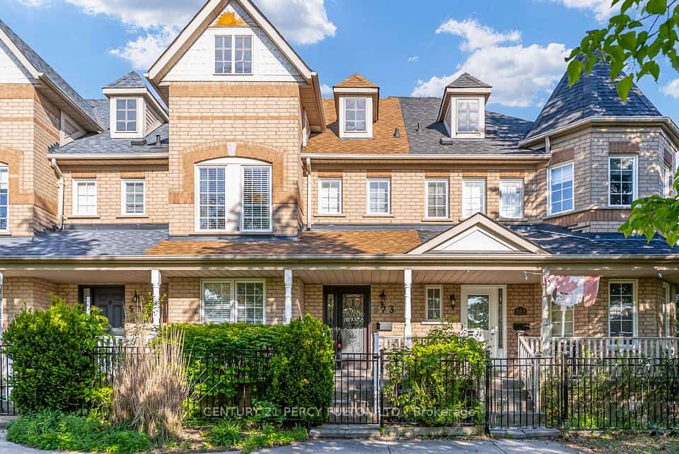 523 Church Street N, Ajax, ON L1T 4B8