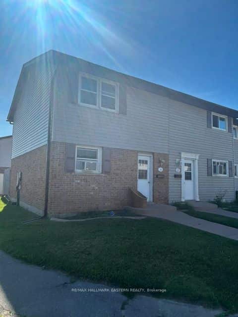 996 Sydenham Road, Peterborough, Peterborough