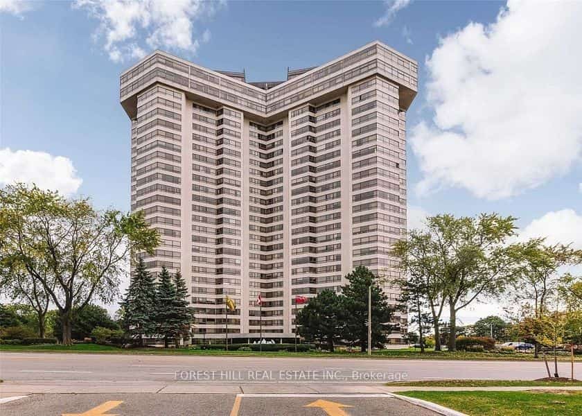 1300 Bloor Street #2501, Mississauga, ON L4Y 3Z2