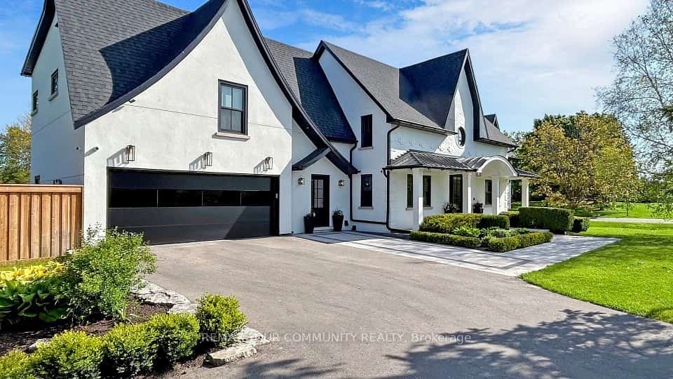 557 Aintree Drive, Whitchurch-Stouffville, ON L4A 7H2