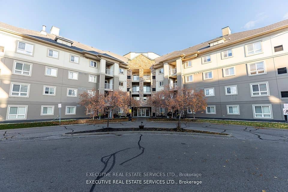 4 Dayspring Circle, Brampton