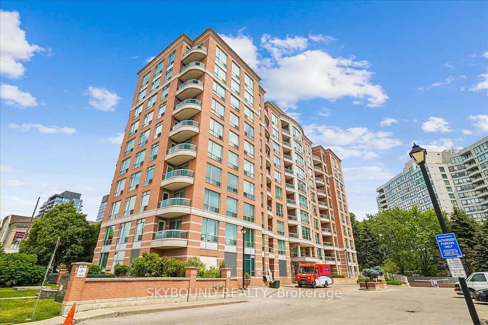 745 New Westminster Drive #308, Vaughan, ON L4J 8J9