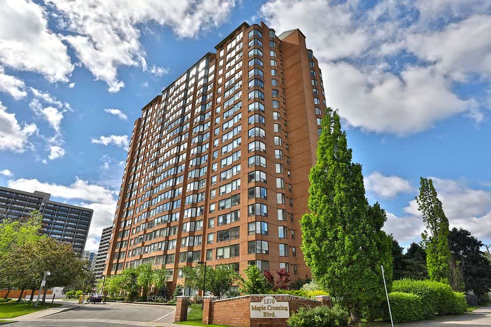 1270 Maple Crossing Boulevard #509, Burlington, ON L7S 2J3