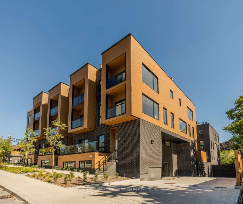 35 Birchcliff Avenue #35, Toronto, ON M1N 3C5