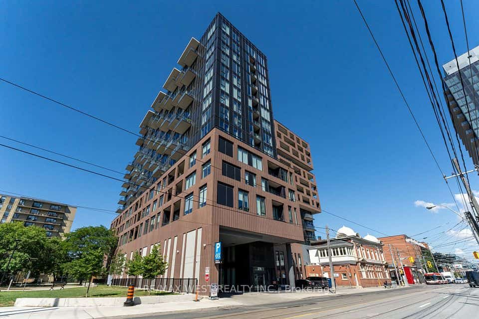 270 Dufferin Street W #1207, Toronto, ON M6K 0H8