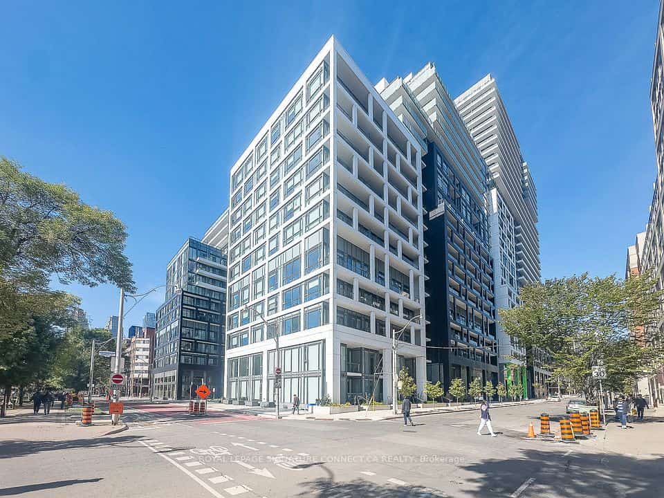 60 Princess Street #103, Toronto, ON M5A 2C7