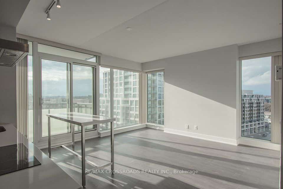 8081 Birchmount Road #912, Markham, ON L6G 0G5