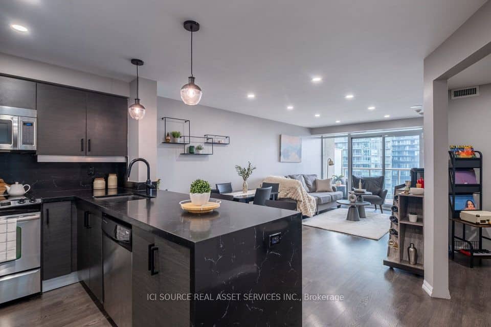 125 Western Battery Road, Toronto