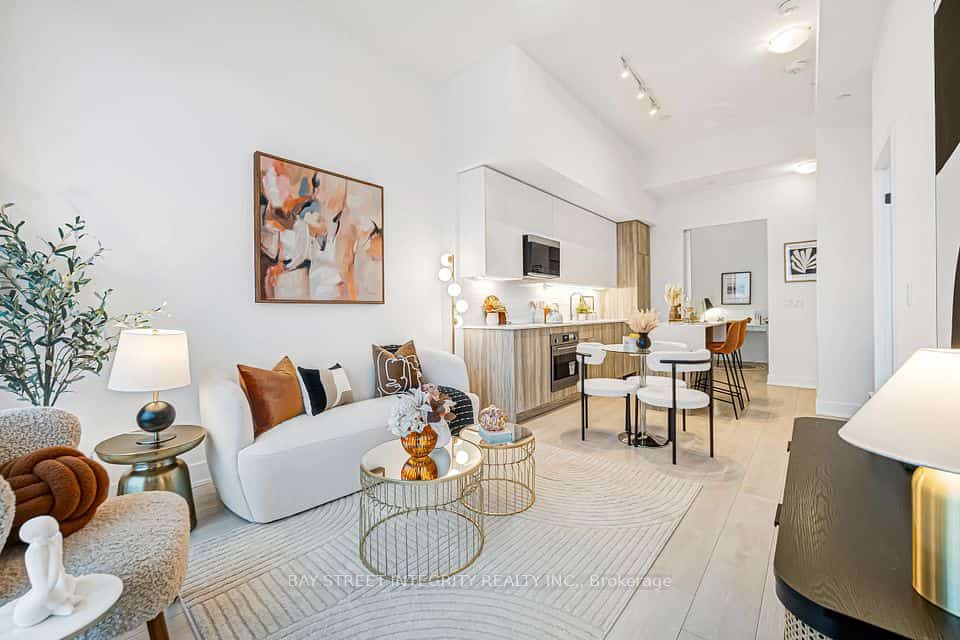 2485 Taunton Road #326, Oakville, ON L6H 3R8