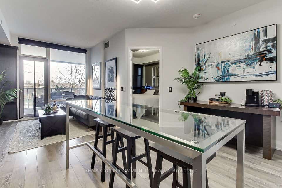 4800 Highway 7 #204, Vaughan, ON L4L 1H8