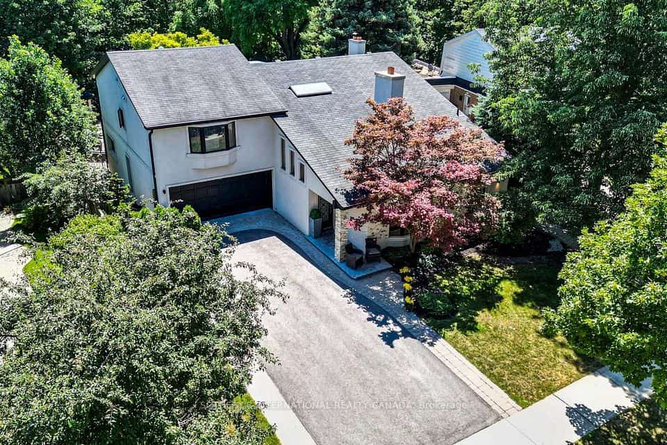 21 Denver Crescent, Toronto, ON M2J 1G6