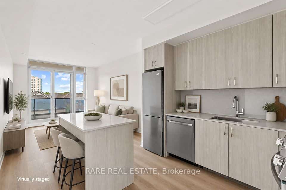 9471 Yonge Street #533, Richmond Hill, ON L4C 0Z5